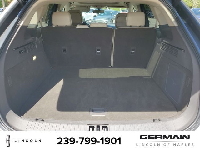 Used 2020 White Lincoln Reserve image 22