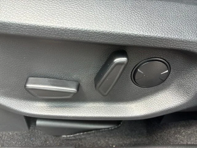 New 2026 Gray Ford XLT image 19