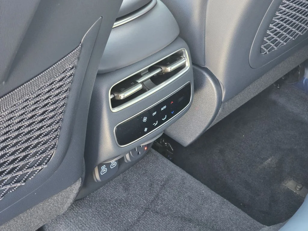 New 2026 Blue Genesis 2.5T Sport Prestige image 16