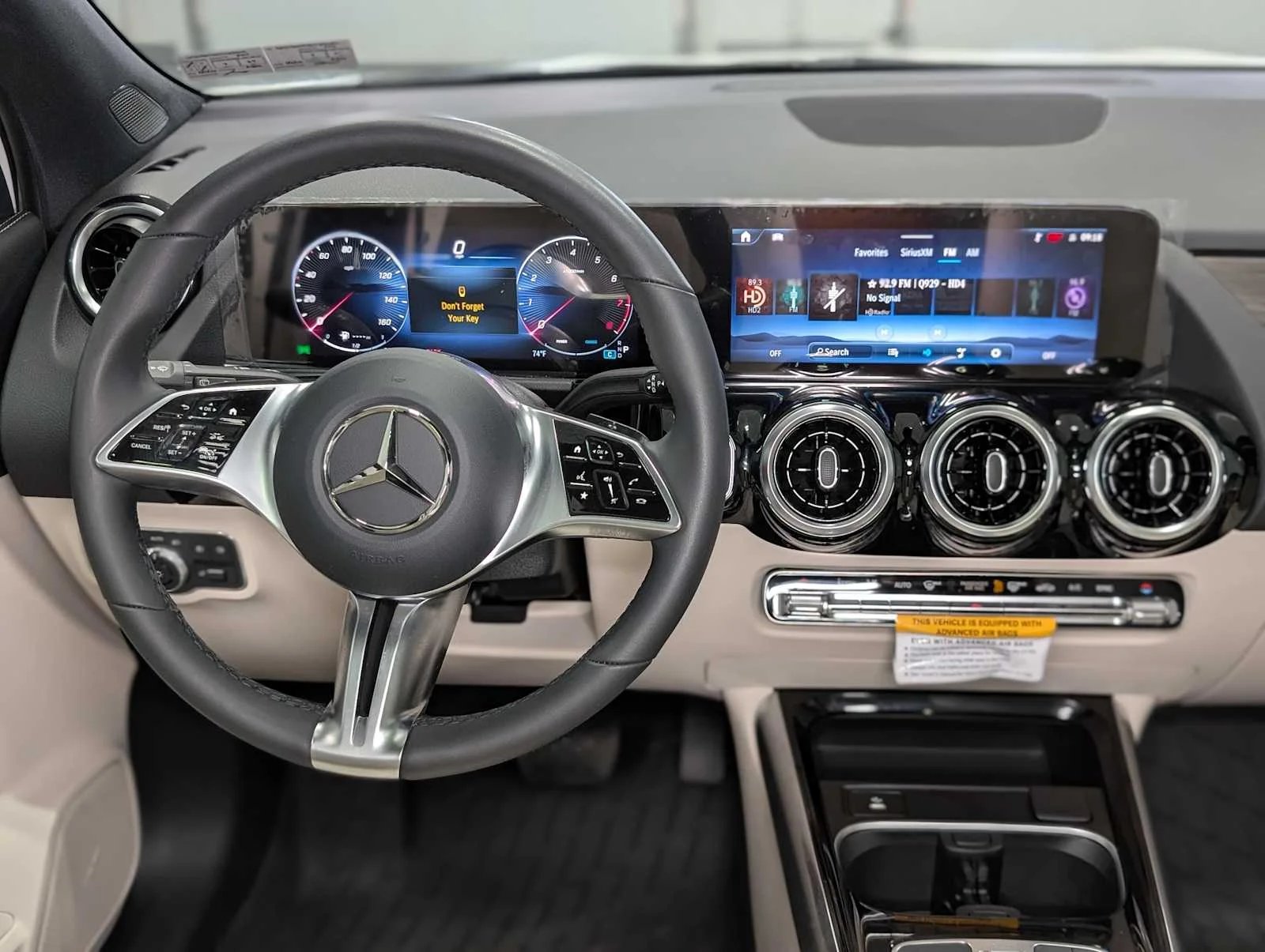 Used 2026 Polar White Mercedes-Benz GLA 250 image 5