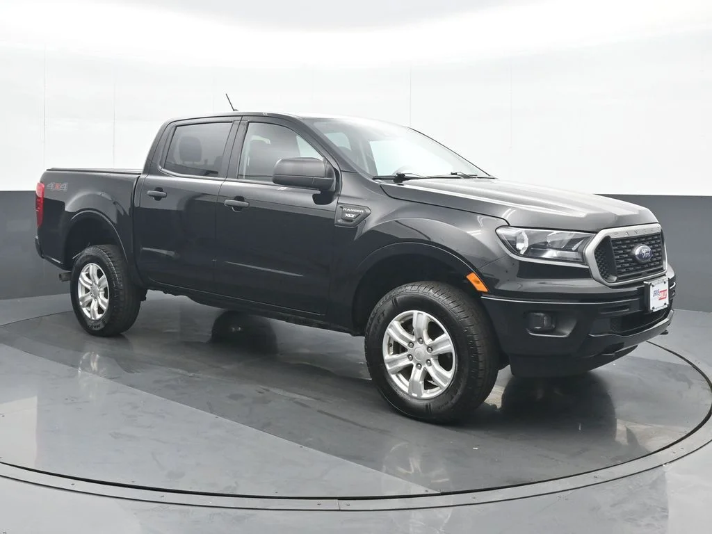 Used 2023 Black Ford XLT image 9