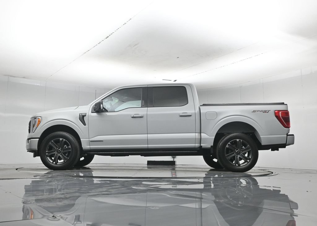 Used 2023 White Ford XLT image 56