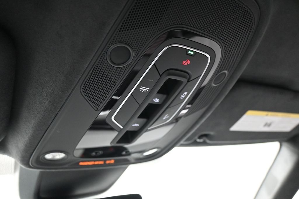 Used 2026 Black Audi 4.0T image 19