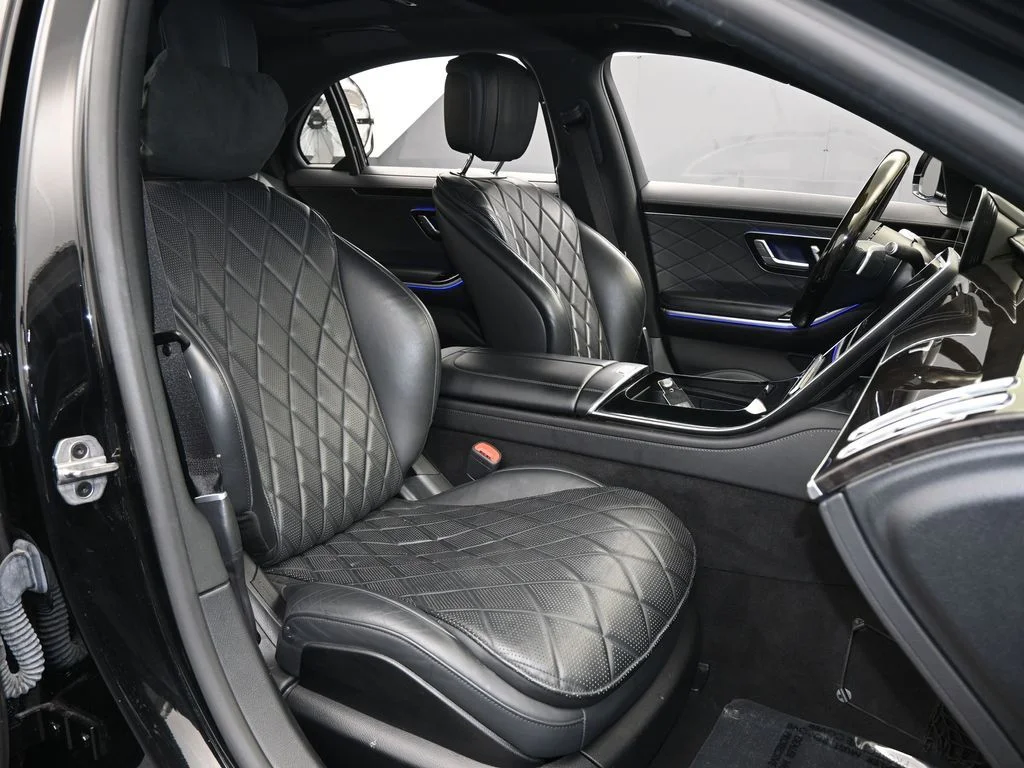 Used 2021 Obsidian Black/designo Diamon White Mercedes-Benz S 580 image 50