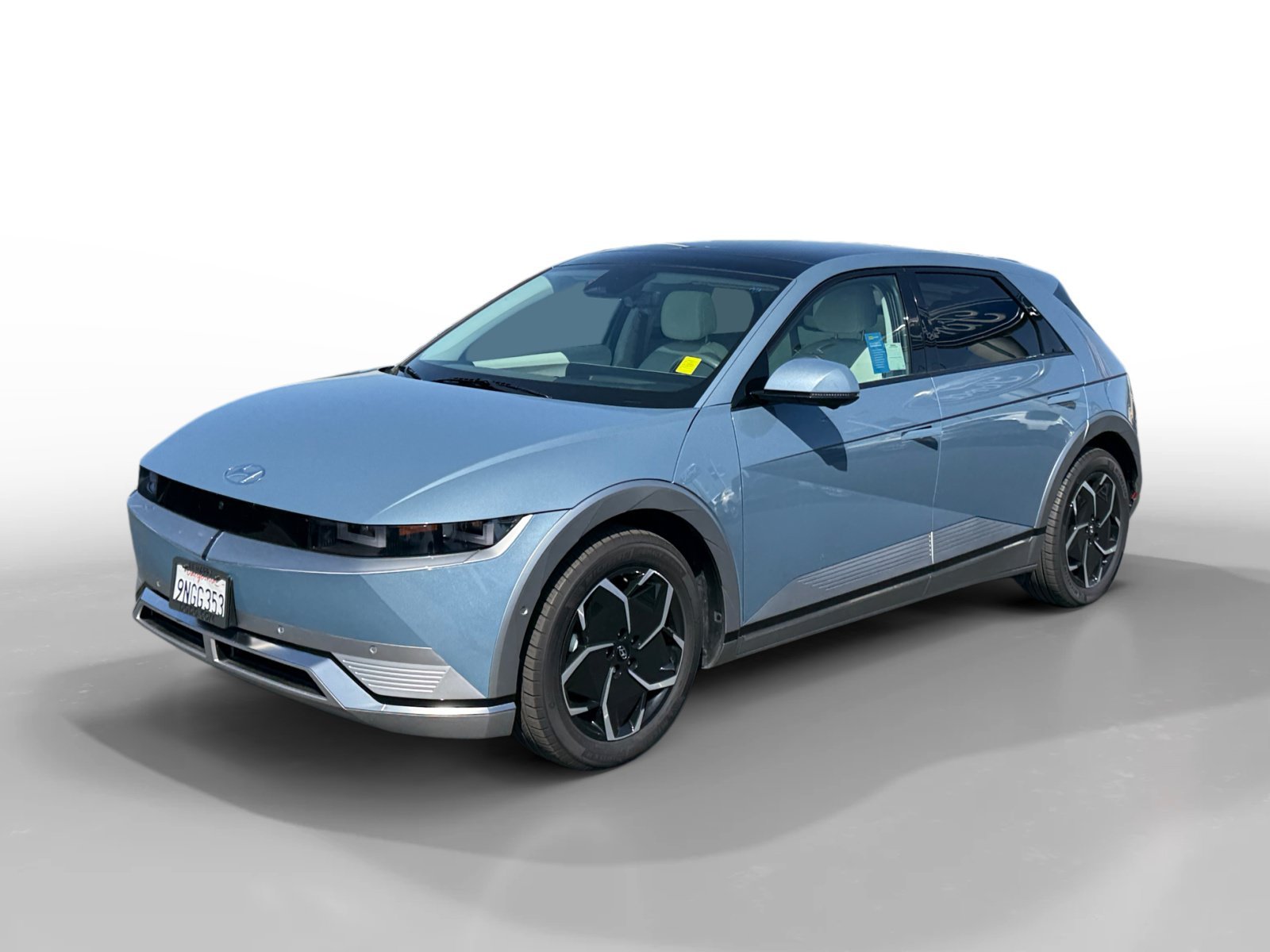 Used 2024 Blue Hyundai Limited image 1
