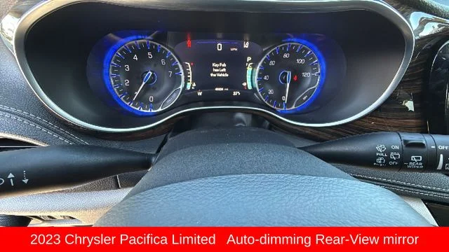 2023 Chrysler Pacifica Limited - Photo 21