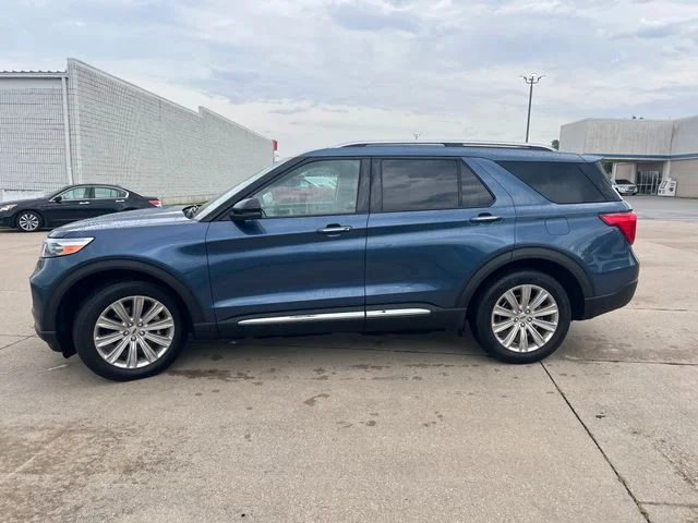 Used 2020 Blue Ford Limited image 2