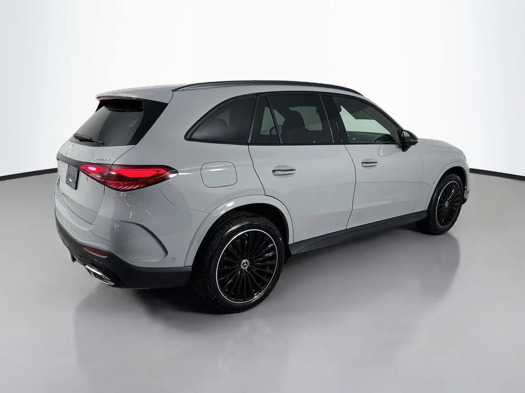 New 2027  Mercedes-Benz GLC 300 image 9