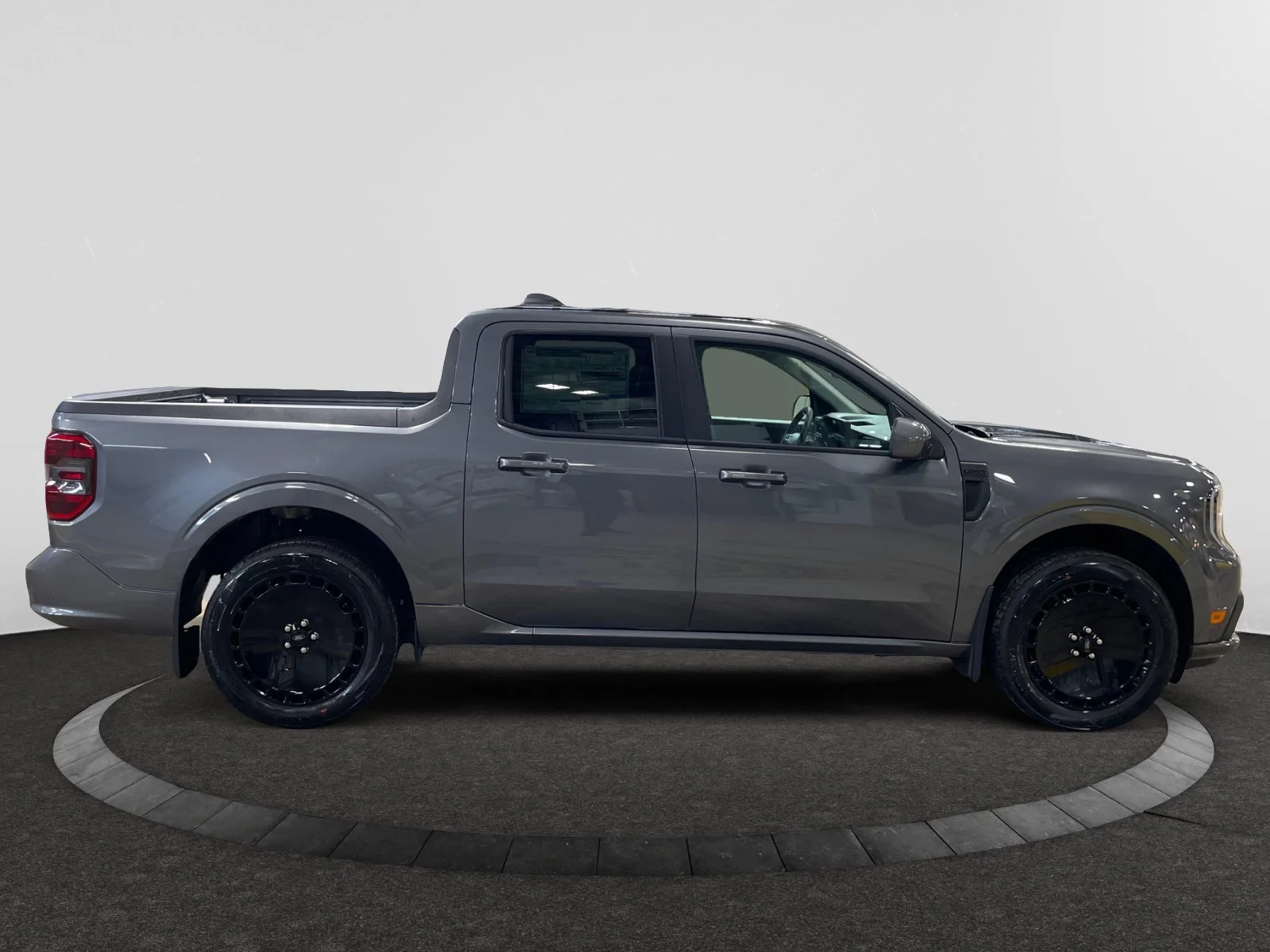 New 2026 Carbonized Grey Metallic Ford Lobo Standard image 6