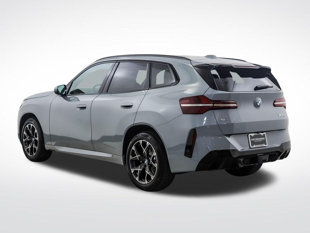 New 2026 Gray Metallic BMW 30 xDrive image 3