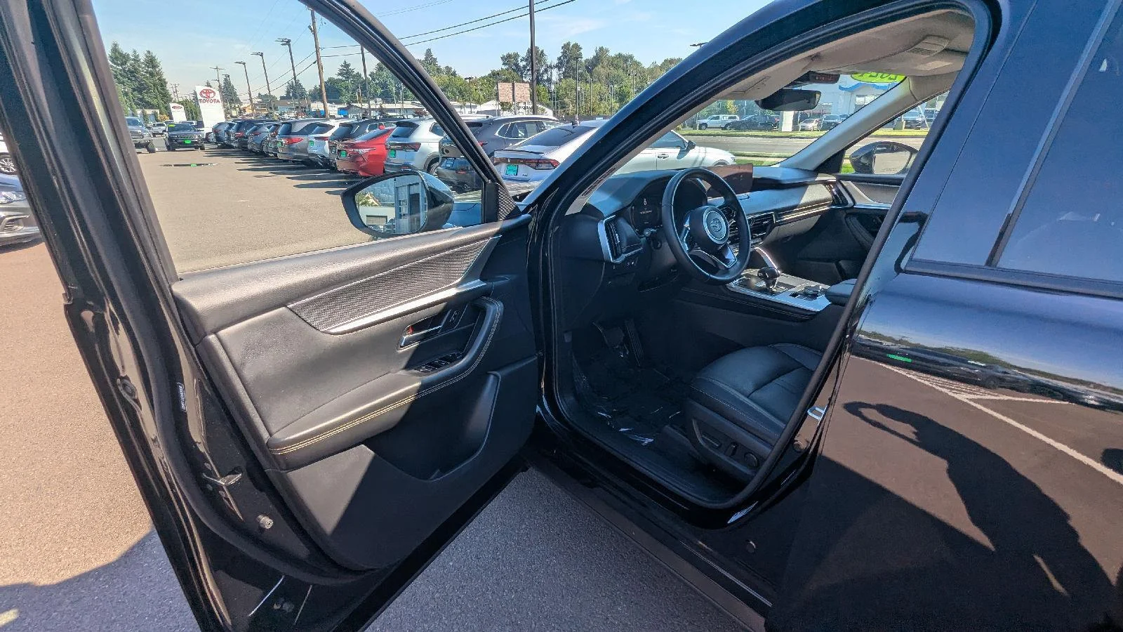 2024 Mazda CX-90 Preferred Package - Photo 18