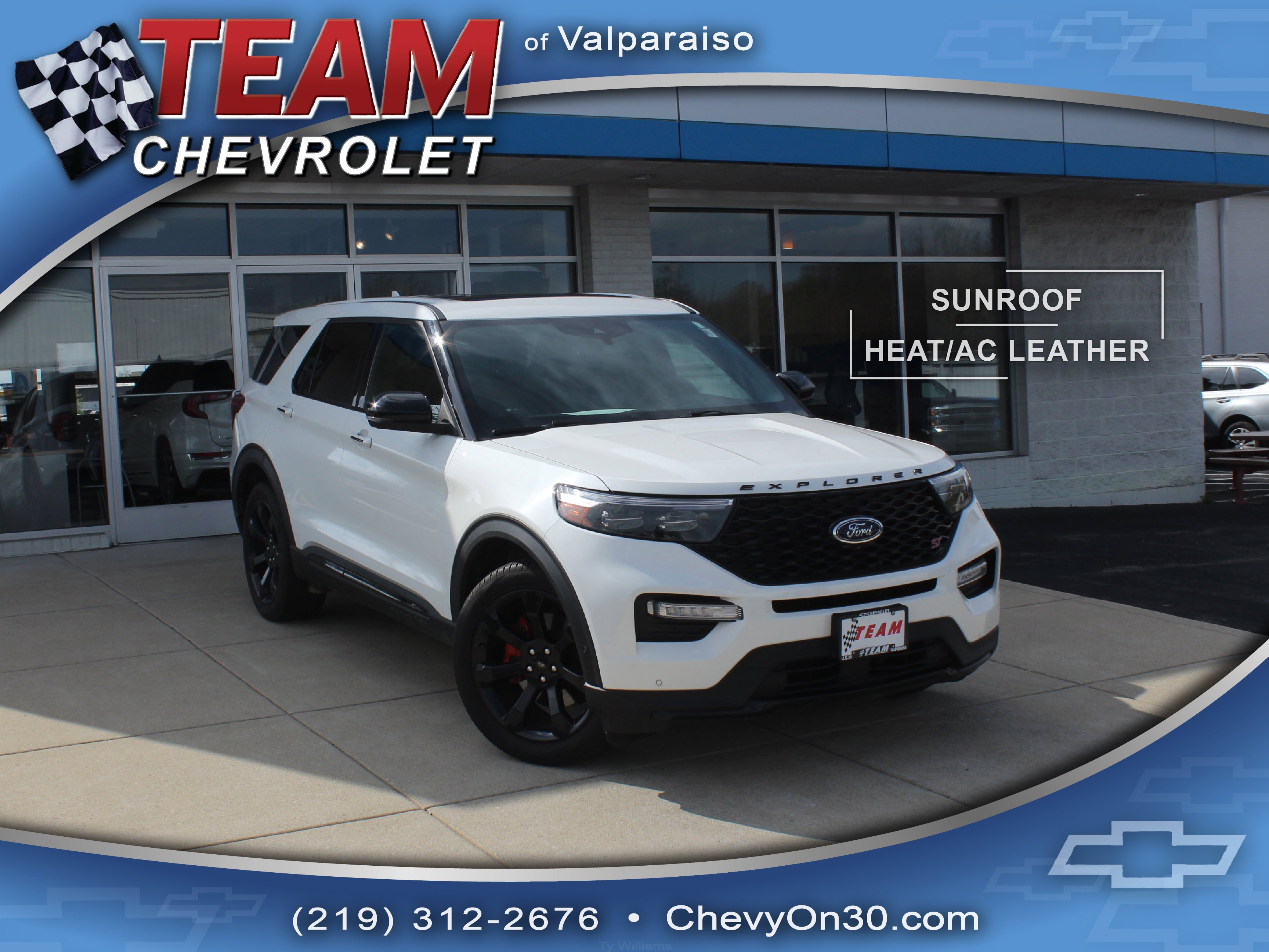 2022 Ford Explorer ST 4WD's photo