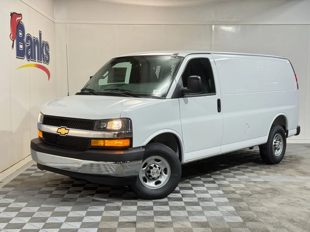 2026 Chevrolet Express Cargo Work Van - Photo 2
