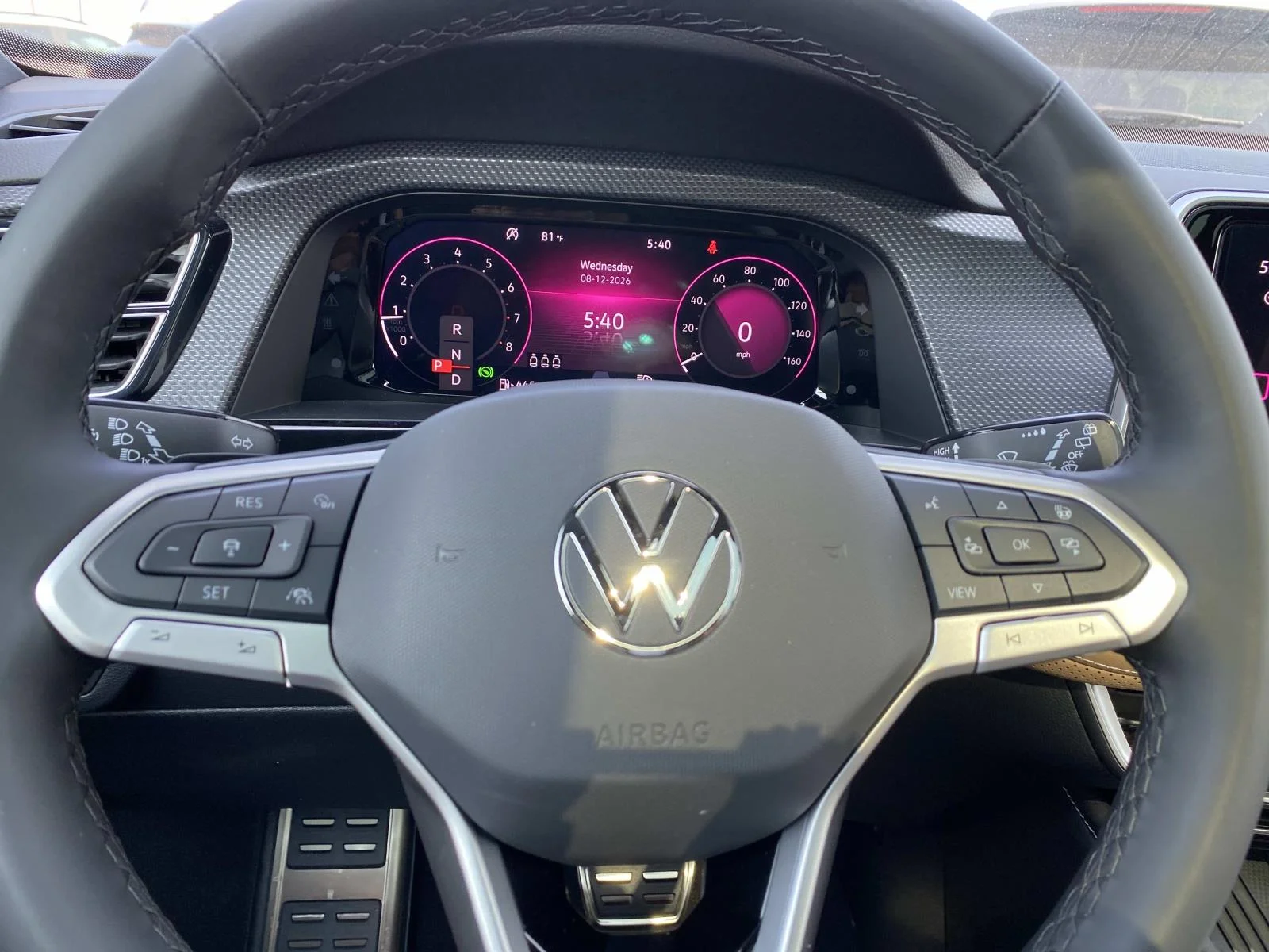2026 Volkswagen Atlas Cross Sport 12