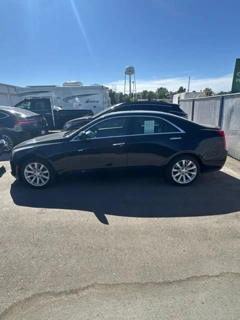Used 2018 BLACK RAVEN Cadillac AWD image 5