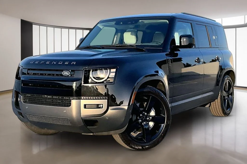 New 2026 Black Land Rover S image 1