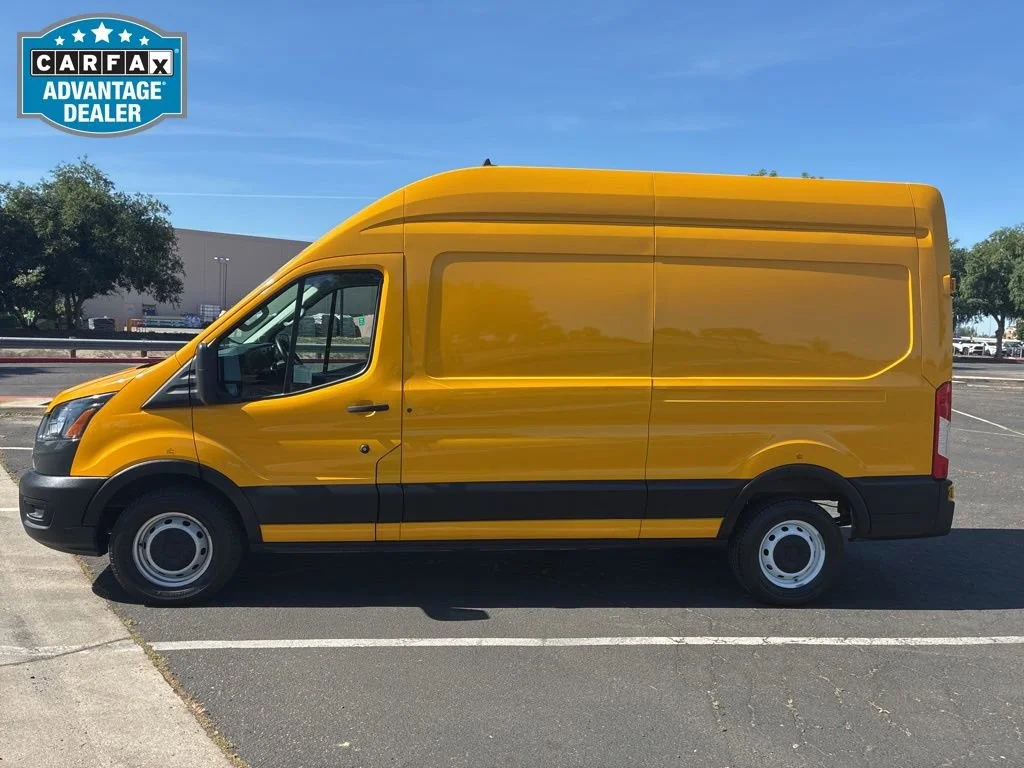 Used 2021 Oxford White Ford T-250 HI RF RWD image 7