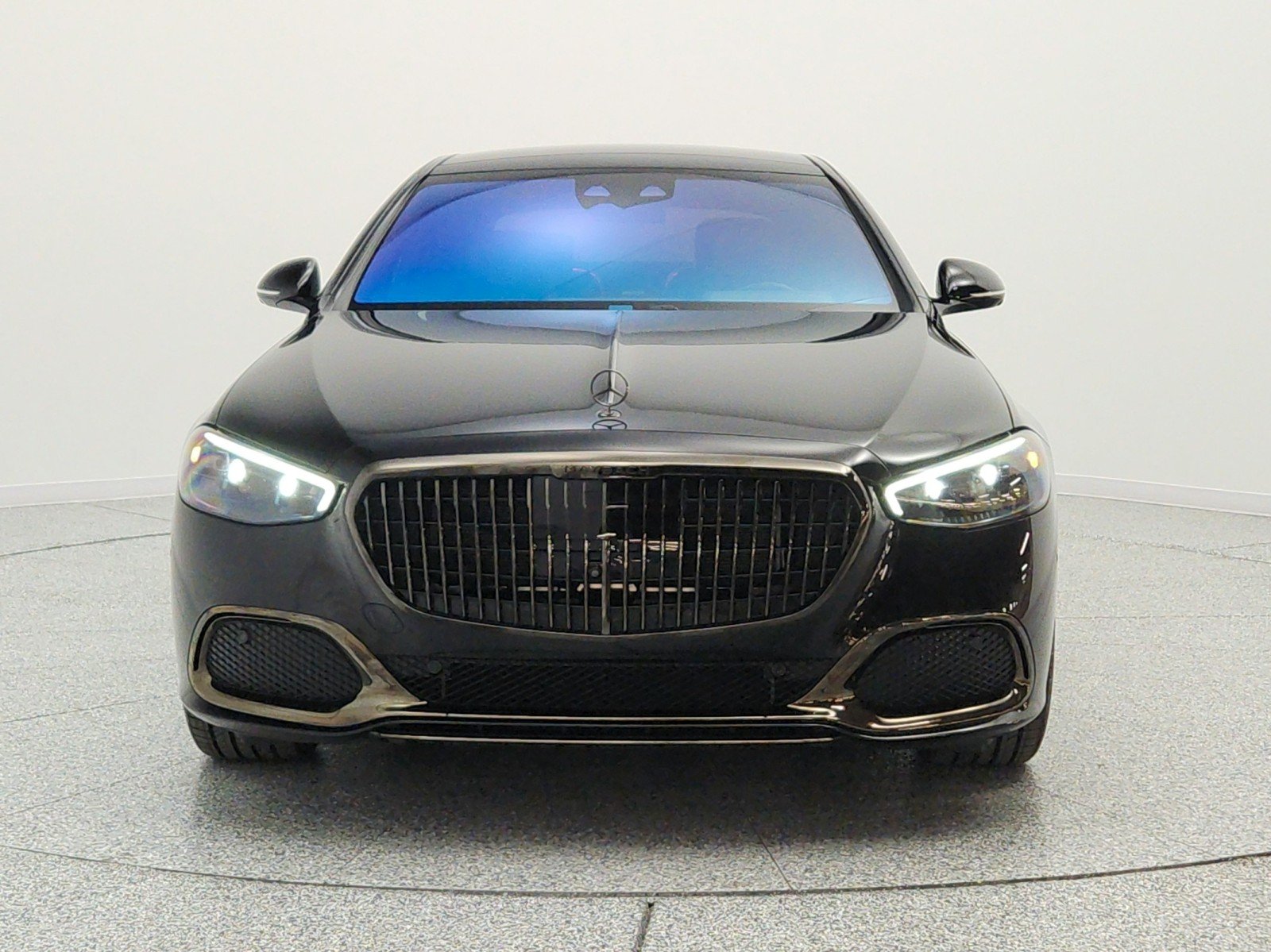 Certified Used 2024 Obsidian Black Metallic Mercedes-Benz Maybach S 580 4MATIC® Sedan image 2