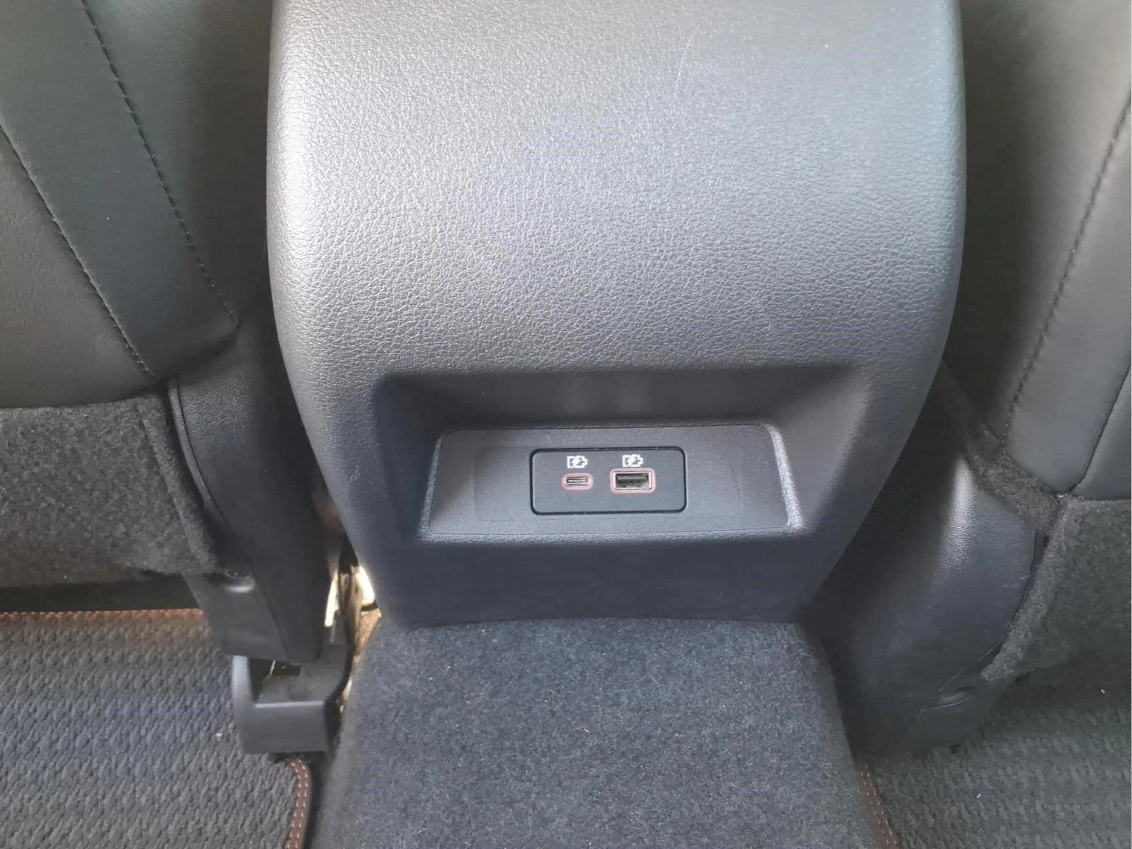 Used 2025 Brilliant Silver Metallic Nissan SR image 15