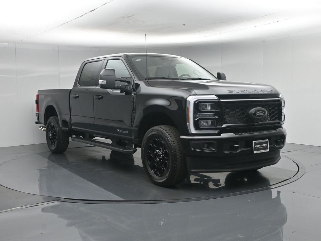 New 2026 Agate Black Metallic Ford XLT image 56