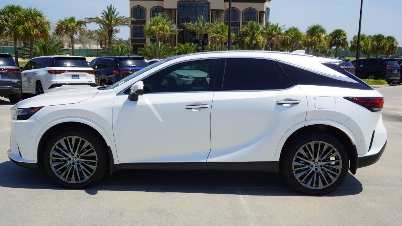 Certified Used 2024 White Lexus RX 350 Luxury image 5