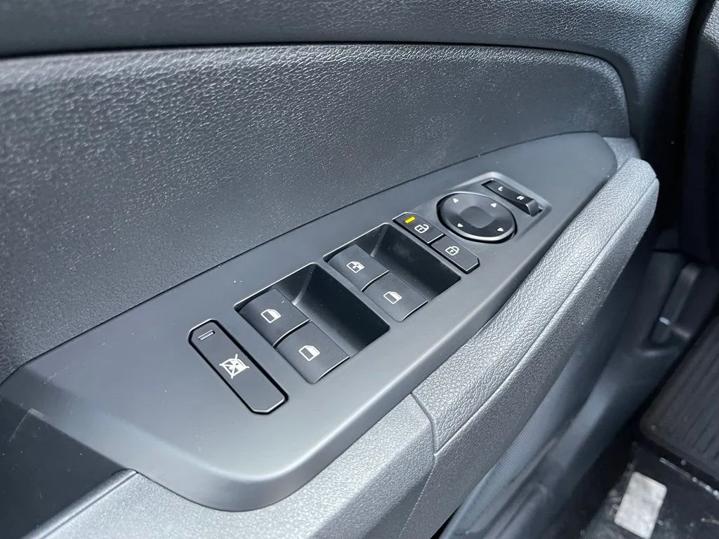 New 2026 White Kia LX image 20