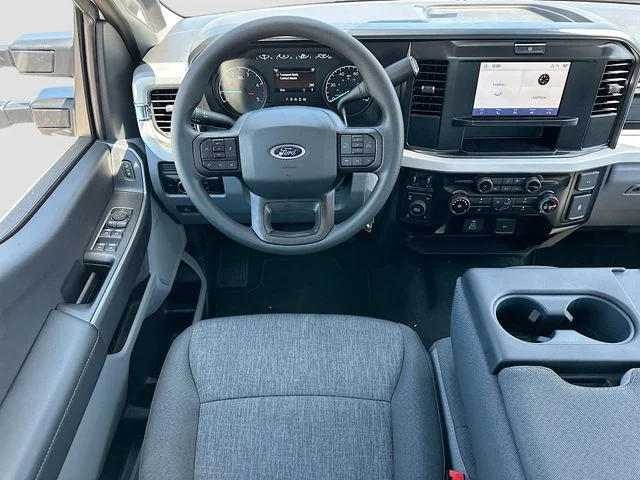 New 2026 Oxford White Ford XL image 15