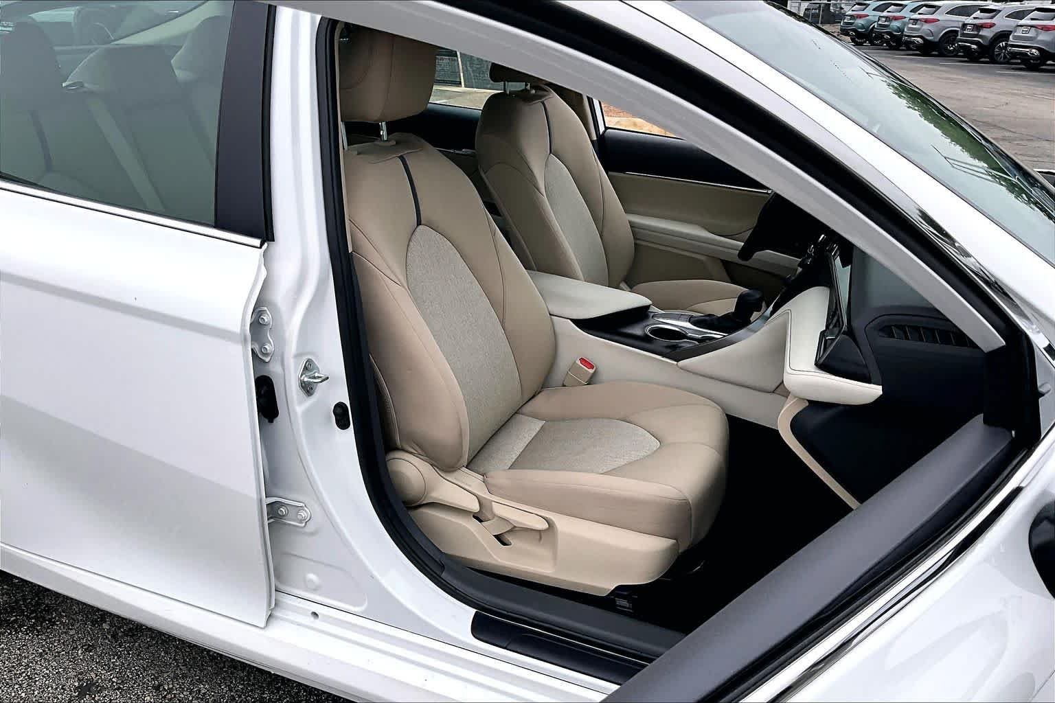 Used 2024 Ice Cap Toyota LE image 14