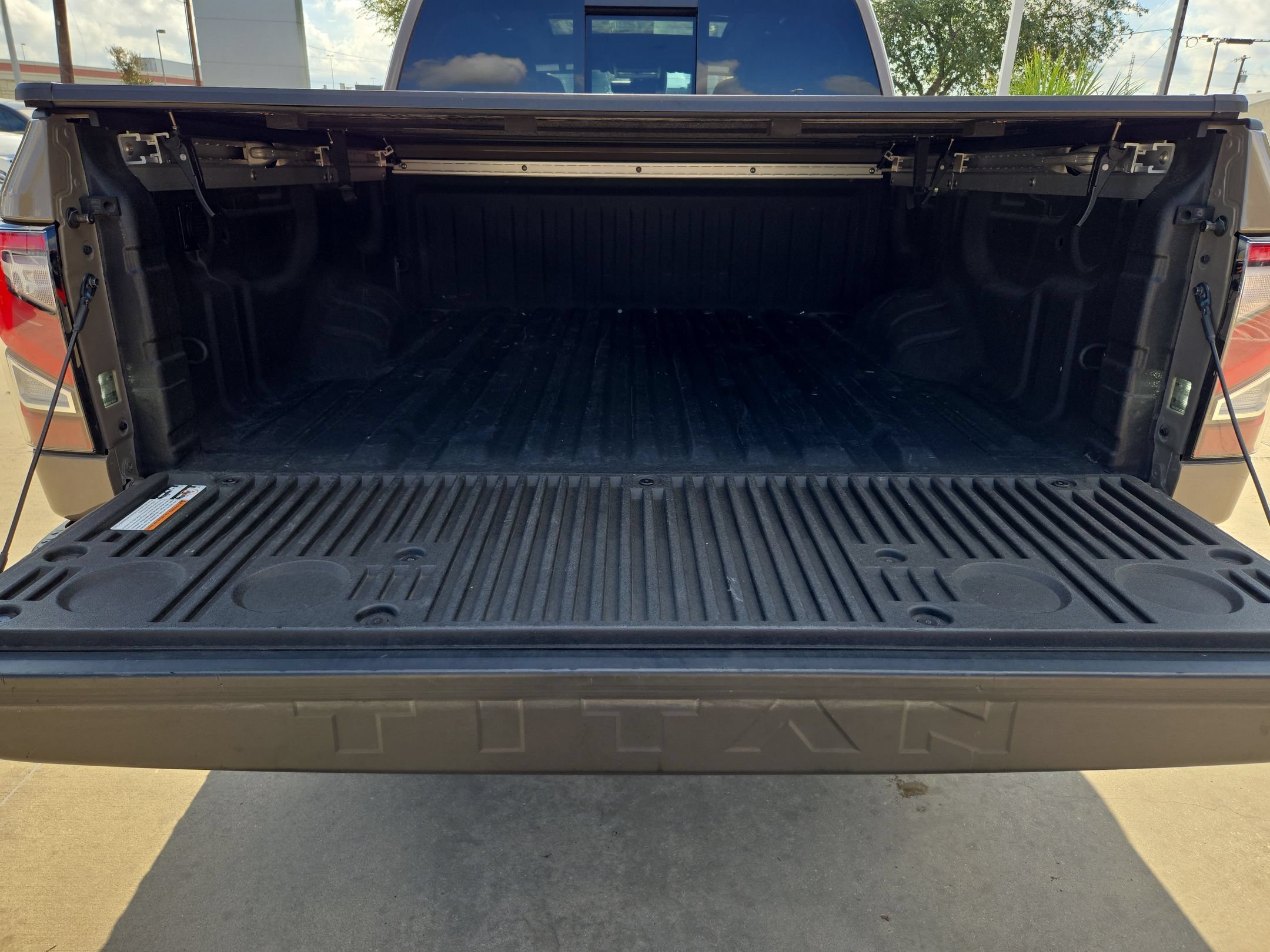 Used 2023 Baja Storm Nissan PRO-4X image 27