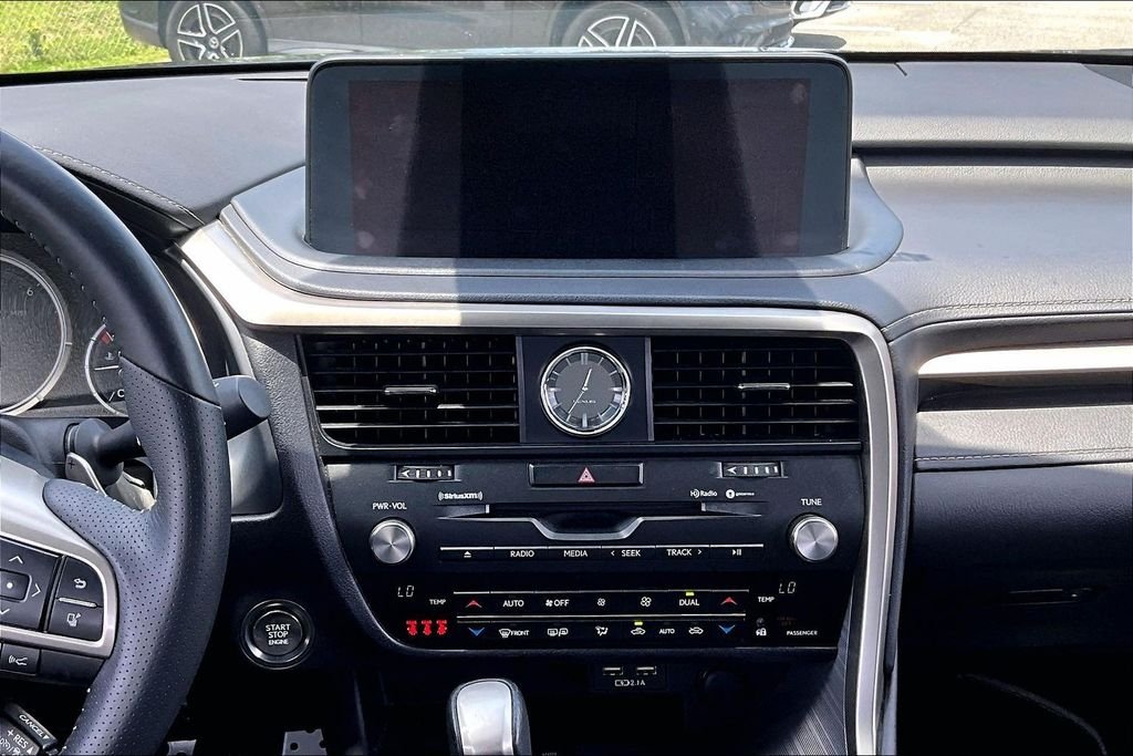 Used 2021  Lexus 350 F Sport Handling image 9