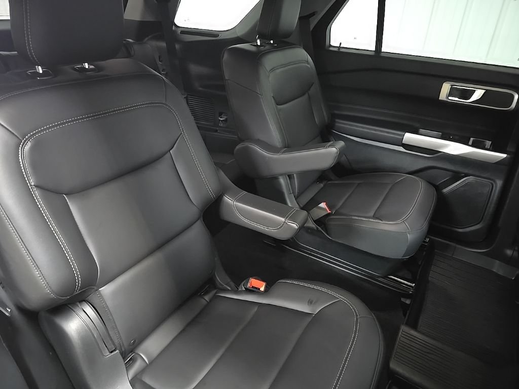 Used 2024 Green Metallic Ford XLT image 22