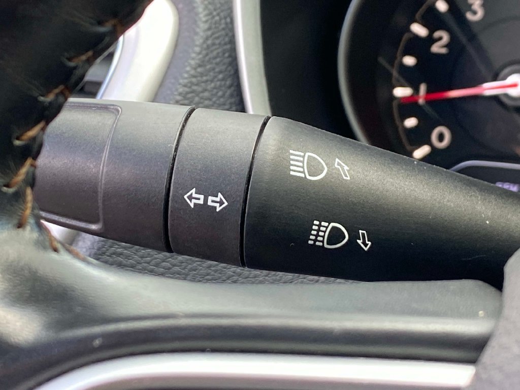 Used 2019 Black Jeep Latitude image 21