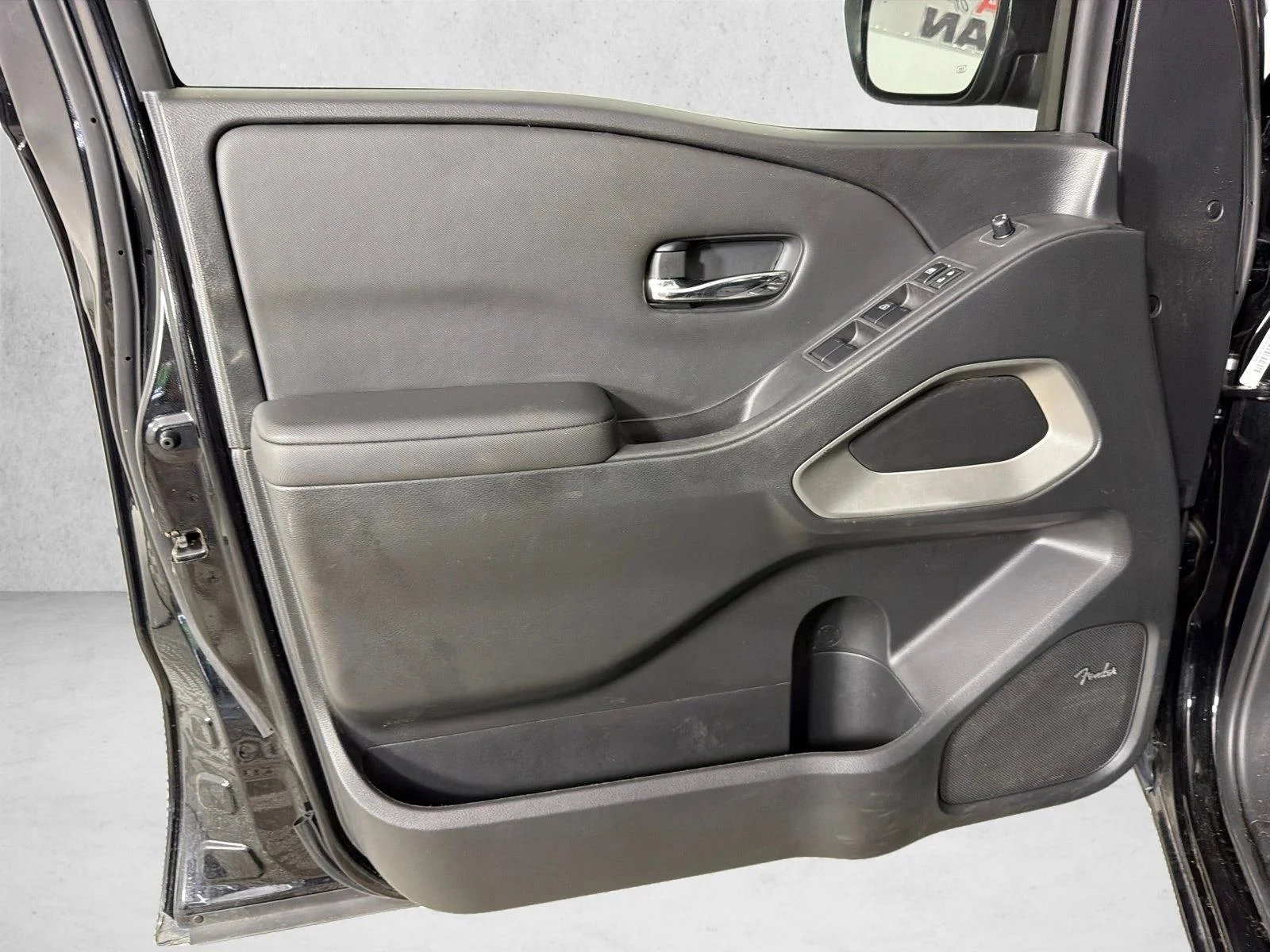 Used 2024 Blue Nissan SV image 10