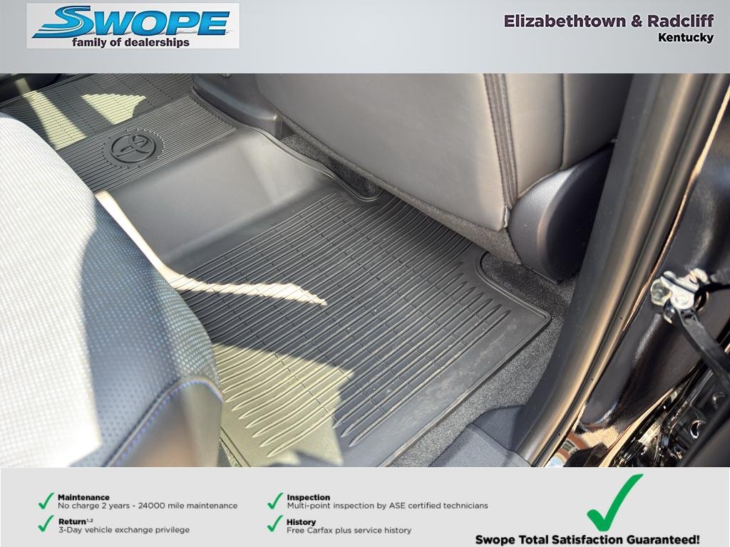 2026 Toyota Sequoia Platinum - Photo 17