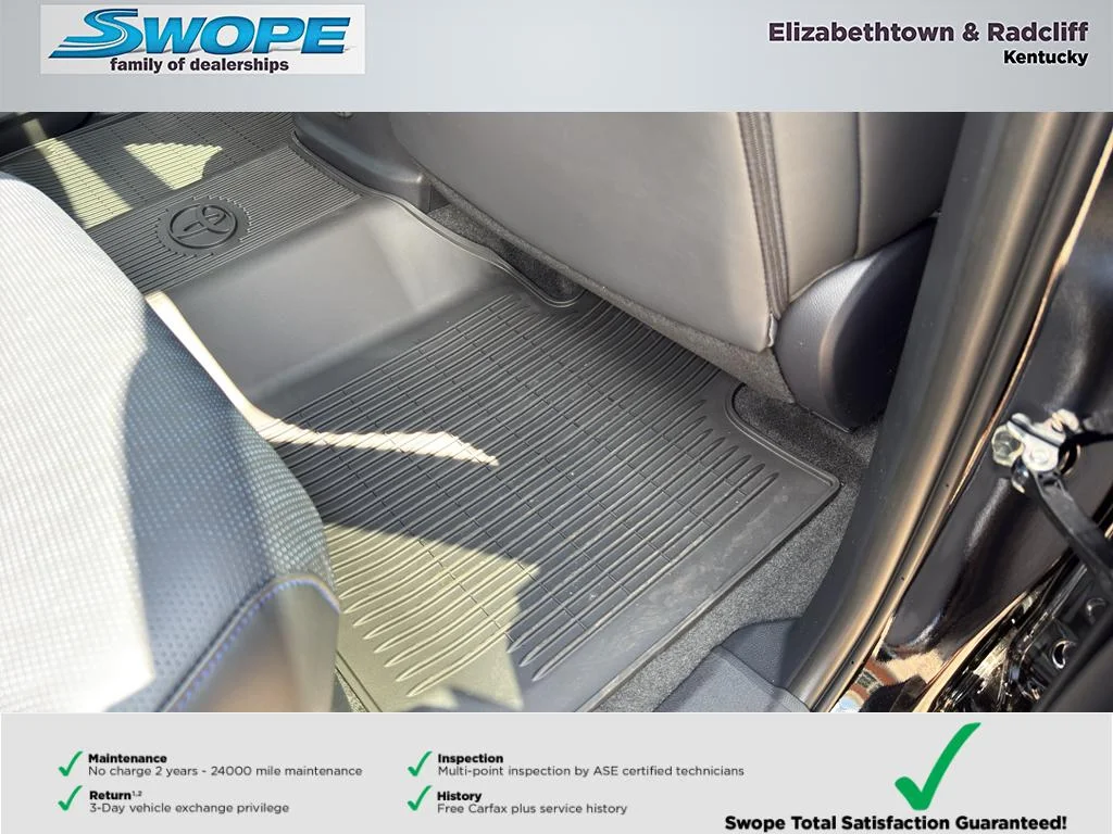 2026 Toyota Sequoia Platinum - Photo 17