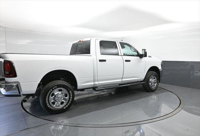 New 2026 Bright White Clear-Coat Exterior Paint RAM TRADESMAN image 15