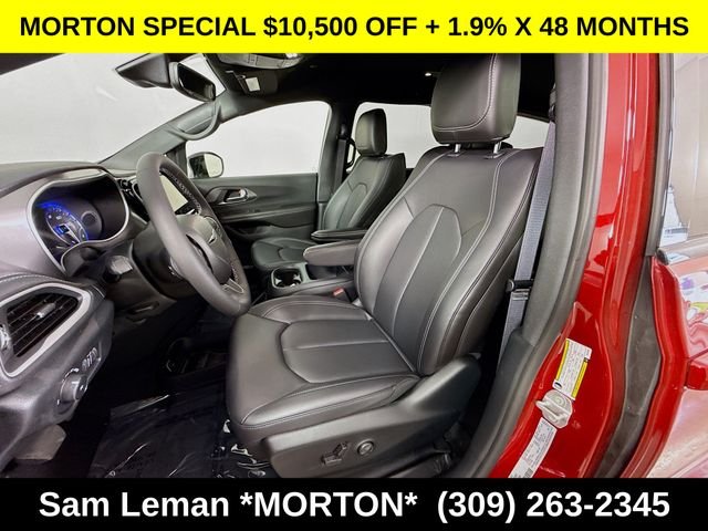 New 2026 Red Hot Pearl-Coat Exterior Paint Chrysler Select image 20