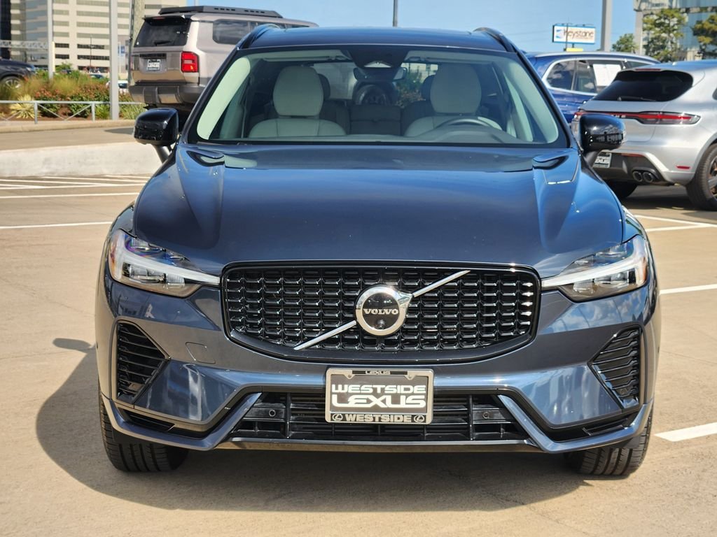 Used 2023 Denim Blue Metallic Volvo T8 Plus Dark Theme image 2