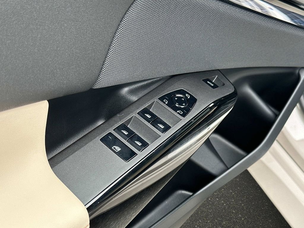 2026 BMW X3 M50 - Photo 16