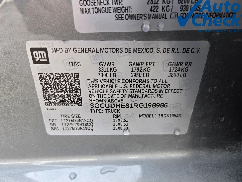 Used 2024 Sterling Gray Metallic Chevrolet ZR2 image 31