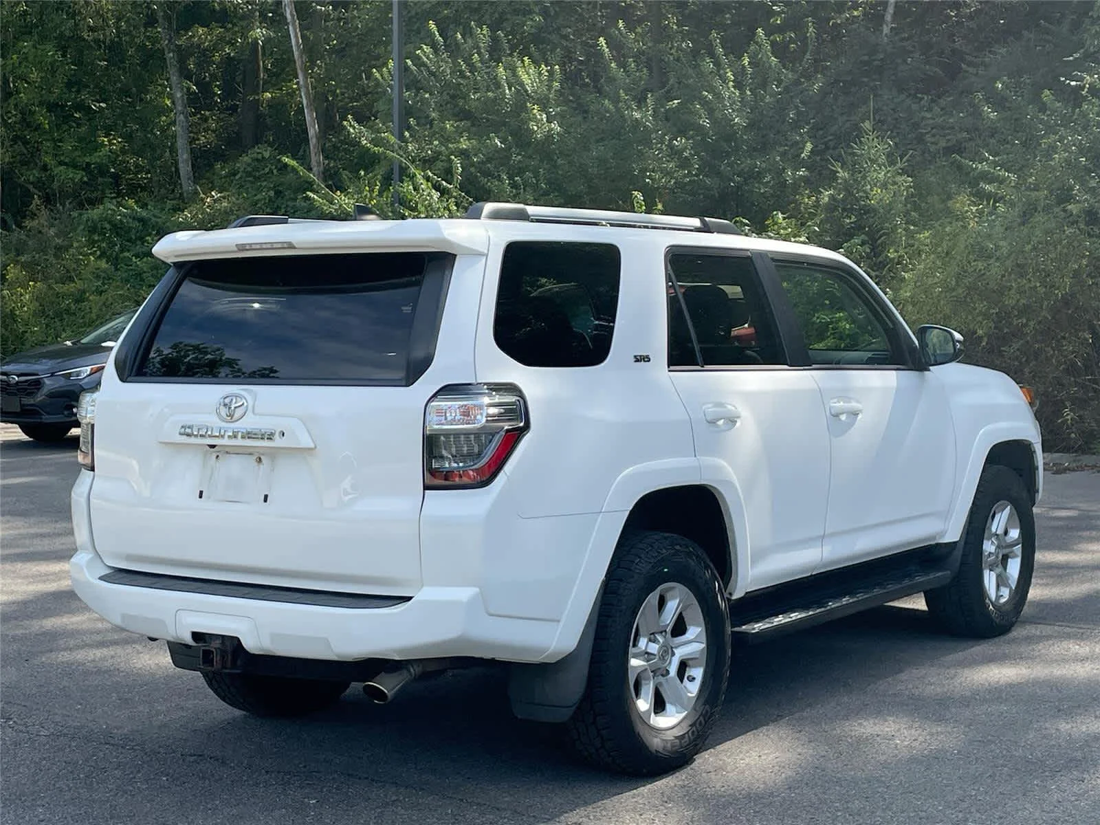 Used 2019 Super White Toyota SR5 Premium image 5