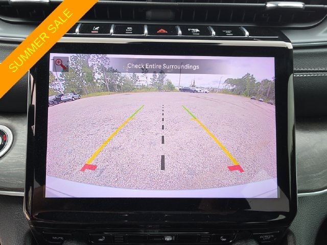 Certified Used 2025 Silver Jeep Limited image 18