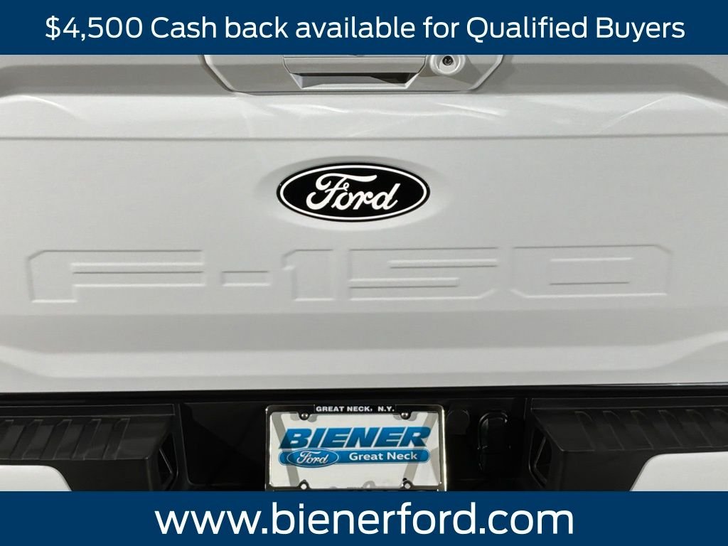 New 2026 Oxford White Ford XLT image 5