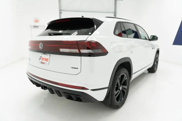2026 Volkswagen Atlas Cross Sport SEL R-LINE - Photo 4