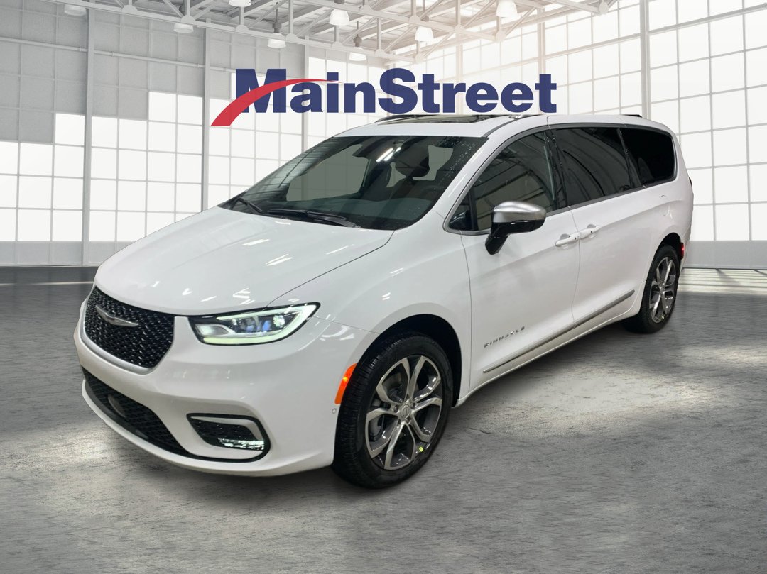 2026 Chrysler Pacifica Pinnacle AWD's photo