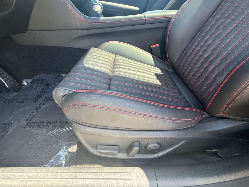 Used 2025 Blue Genesis 2.5T image 12