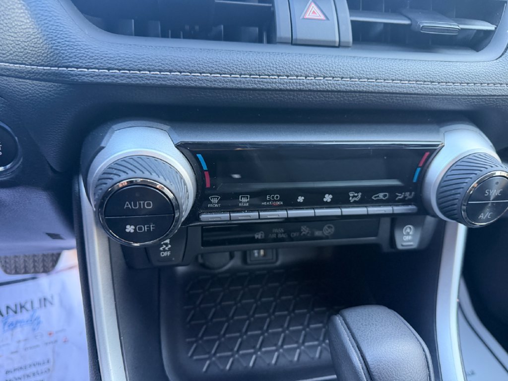 Used 2025 Silver Toyota XLE image 14