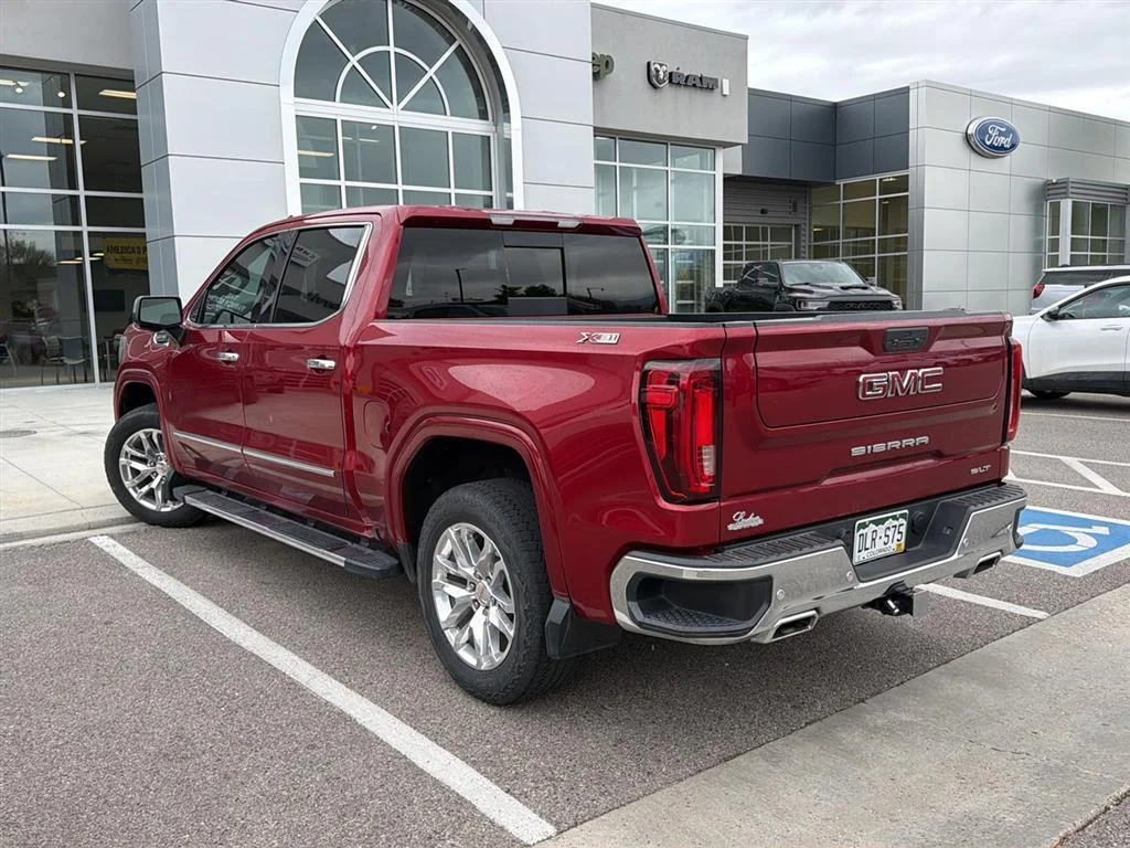 Used 2019 RED QUARTZ TINTCOAT GMC SLT image 5
