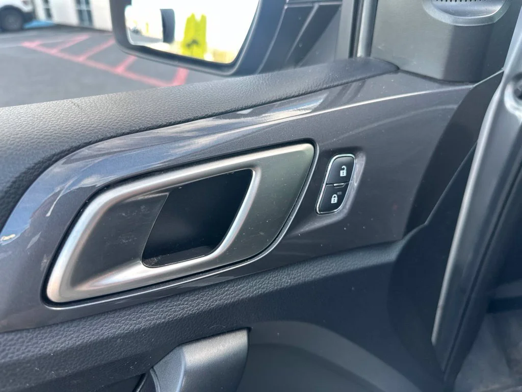 Used 2020 Silver Ford Lariat image 18