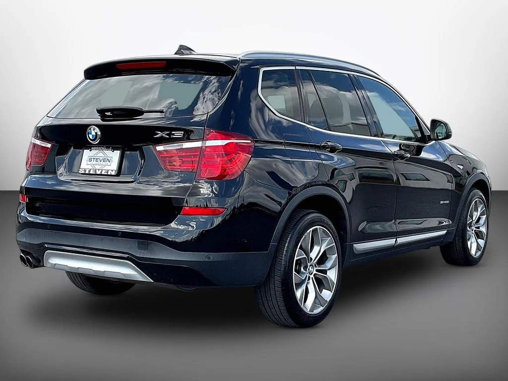 Used 2017 Black BMW sDrive28i image 6